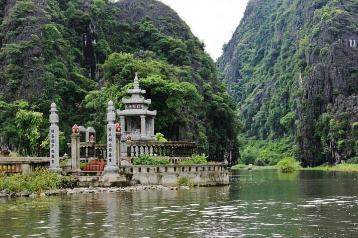 Private Perfume Pagoda Full-Day Tour from Hanoi — Boat, Cave & Pilgrim Trails photo 6
