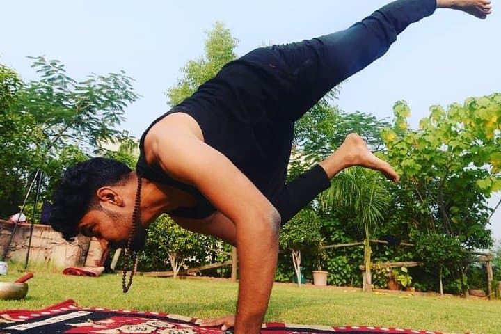 Sunrise Yoga in Agra: Morning Practice Near the Taj photo 2