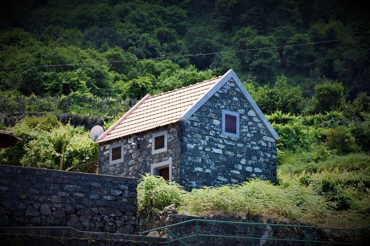 Madeira West Coast Day Tour: Cabo Girao, Porto Moniz & Camara de Lobos photo 4