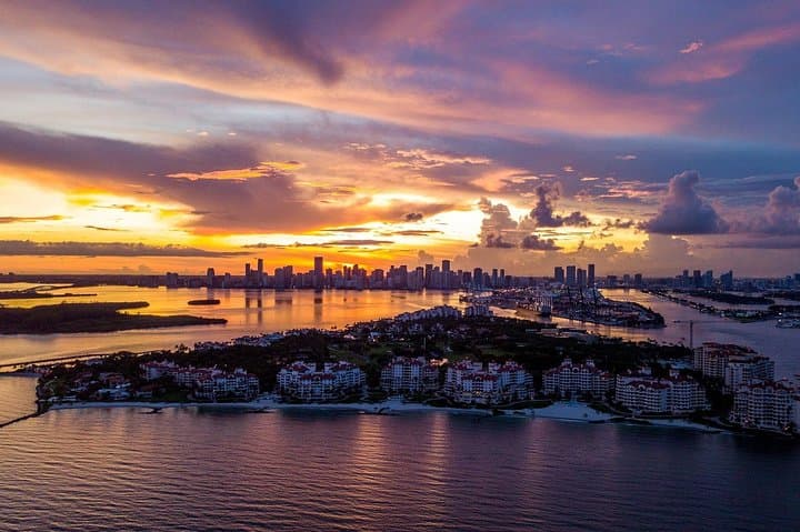 Sunset Miami Private Helicopter Tour: VIP Aerial Flight Over South Beach and Biscayne Bay photo 2