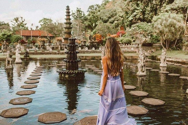 Heaven’s Gate to Water Palace: Lempuyang, Tirta Gangga & Tibumana Waterfall Day Tour photo 3