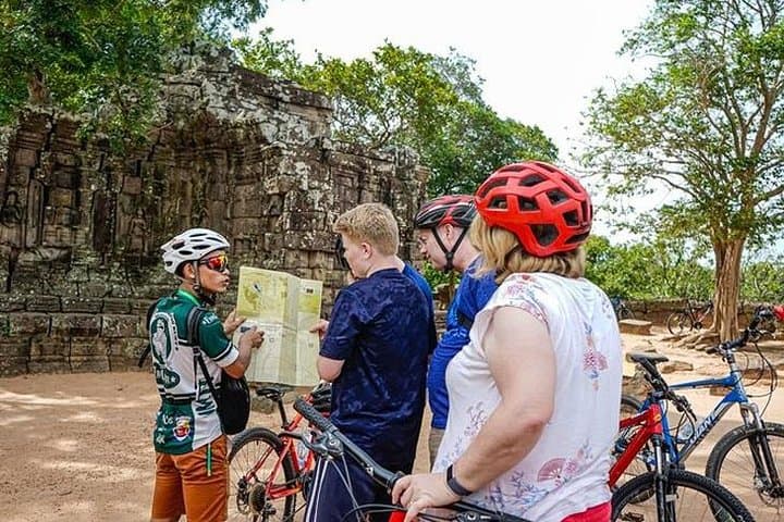 Angkor Sunrise Bike Tour: Sunrise over Angkor Wat with Breakfast & Lunch photo 1