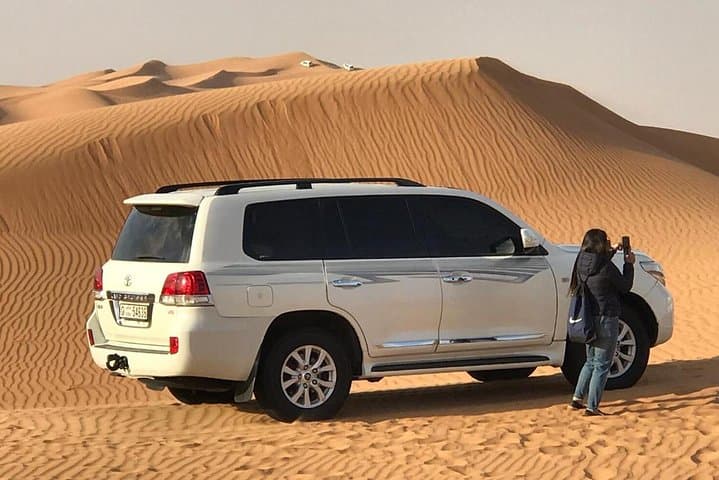 Abu Dhabi Sunset Desert Safari: 4x4 Dune Bashing, BBQ & Bedouin Camp Experience photo 6