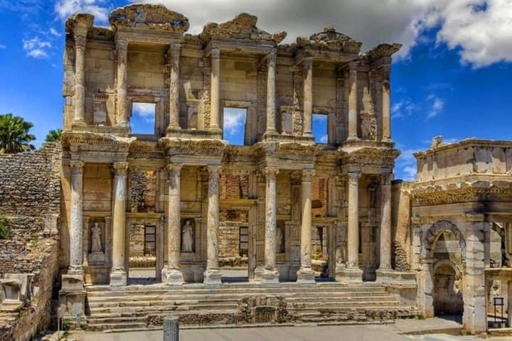 Best of Ephesus Tour from Kusadasi: Temple of Artemis, Ephesus Ruins & House of the Virgin Mary photo 5