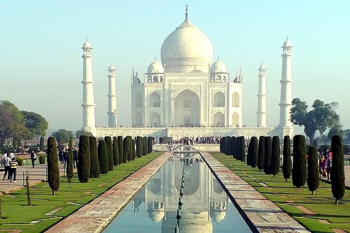 Same-Day Taj Mahal Tour from Bengaluru with Flights and Lunch photo 6
