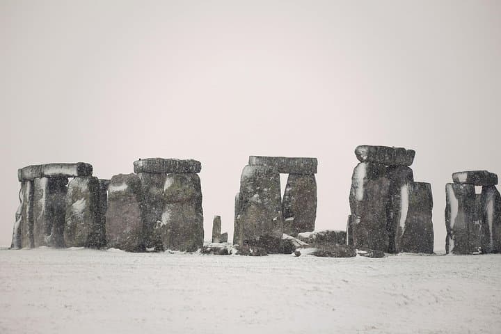 Boxing Day Windsor, Stonehenge, Salisbury & Bath Day Tour from London photo 3
