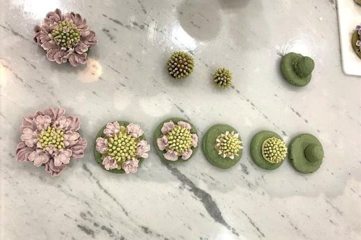 Soy-Cream Flower Cake Workshop in Seoul — Make Authentic Korean Bean-Cream Cakes photo 4