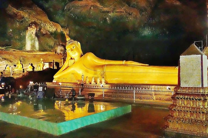 James Bond Island & Phang Nga Bay Private Long-Tail Boat Tour — Lod Cave, Koh Panyee & Mangrove Canoeing photo 3