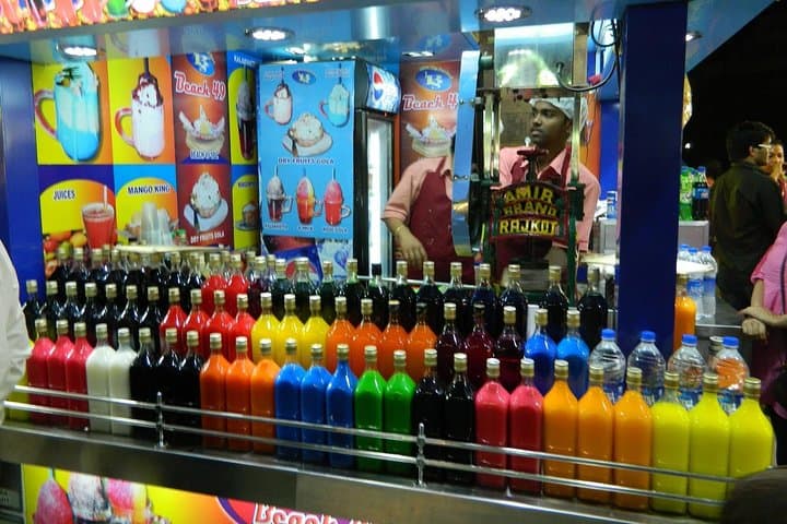 Savor Mumbai: An Evening at Chowpatty Beach with a Culinary Twist photo 5