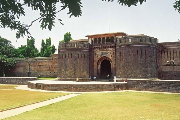 Explore Old Pune: Half-Day Heritage Walking Tour of Shaniwar Wada & Markets photo 4