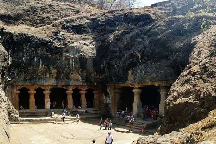 3-Day Mumbai City Tour: Gateway of India, Elephanta Caves & Bollywood Experience photo 2