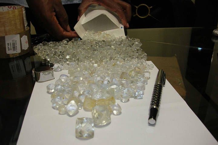 Panna Diamond Mining Tour and Brihaspati Kund Picnic — Day Trip from Khajuraho photo 4
