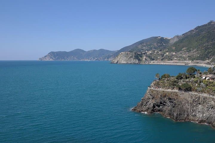 Cinque Terre by Train: Villages, Vineyards & Sciacchetrà Wine Tasting photo 6