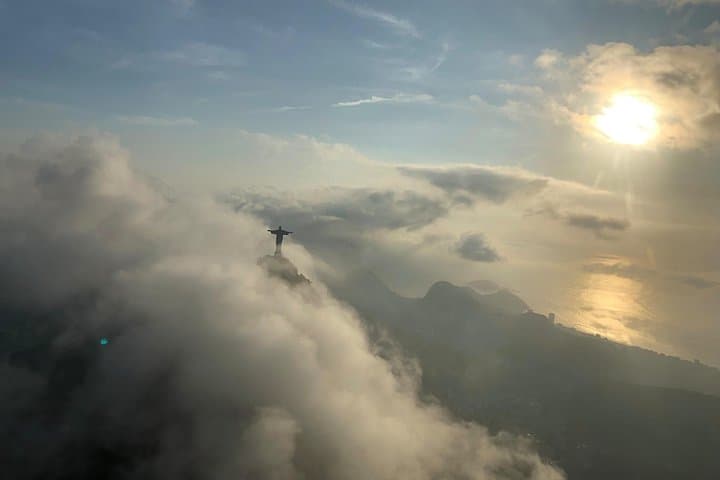 Rio Helicopter Panorama: Private Flight Over Christ the Redeemer & Sugarloaf (4-Person) photo 3