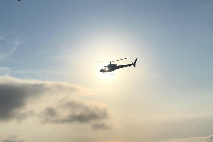 Rio Helicopter Panorama: Private Flight Over Christ the Redeemer & Sugarloaf (4-Person) photo 4