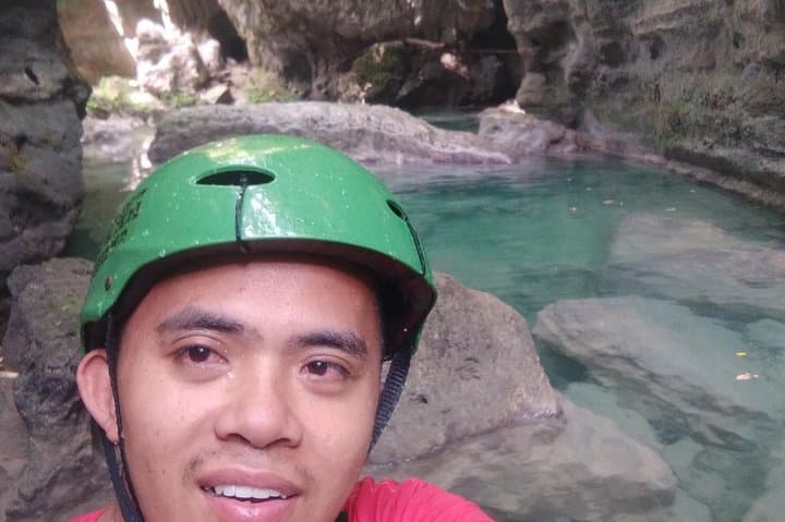 Cebu Day-Trip: Oslob Whale Sharks, Sumilon Sandbar & Kawasan Canyoneering photo 2