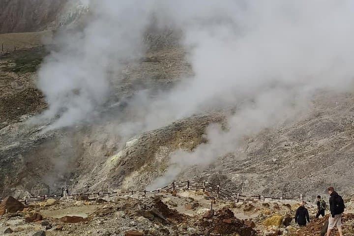 Kawah Putih & Papandayan: 2-Day Volcano, Hot Springs and Kampung Naga Cultural Tour photo 3