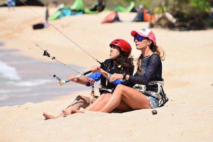 Kiteboarding Lessons at Kanaha Beach: 2.5-Hour Private Session in Kahului photo 4