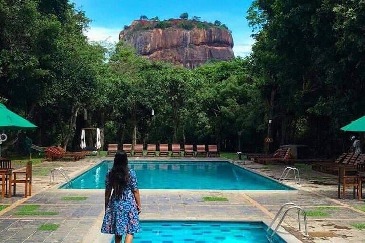4-Day Sri Lanka Budget Tour: Kandy, Nuwara Eliya, Sigiriya & Dambulla photo 2