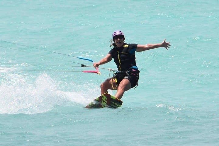 Kiteboarding Lessons at Kanaha Beach: 2.5-Hour Private Session in Kahului photo 5