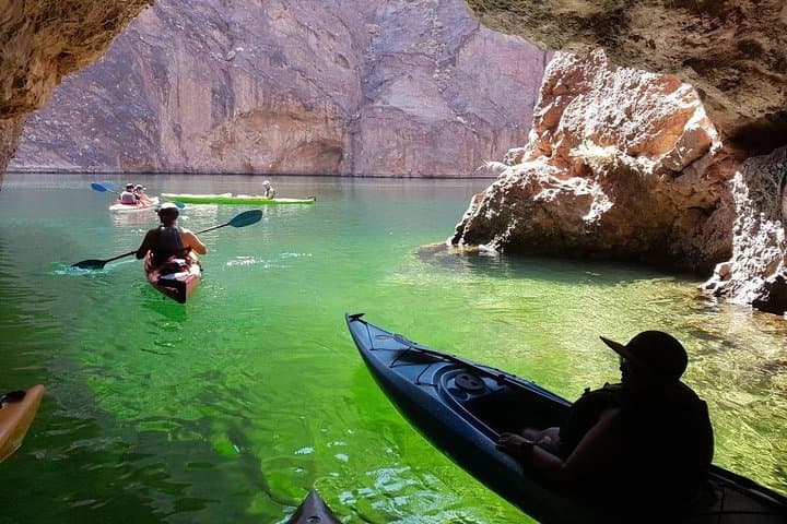 Kayak Emerald Cove: Half-Day Black Canyon Kayak Tour from Las Vegas photo 6