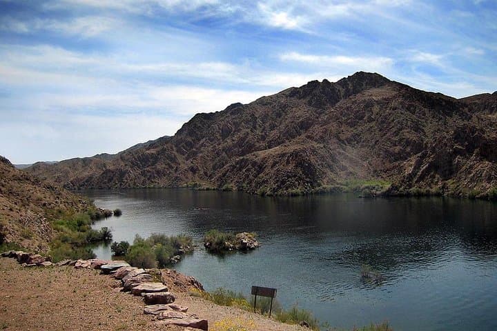 Half-Day Colorado River Paddleboard Tour to Emerald Cave — SUP, Hike & River Wildlife from Las Vegas photo 6