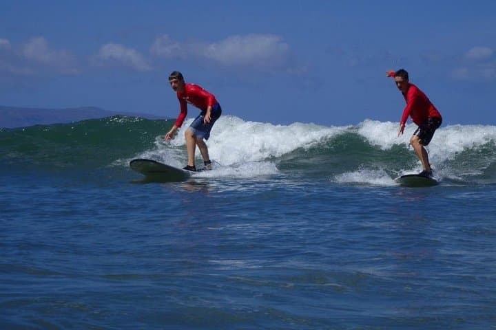 Intermediate Surf Lesson on Maui South Shore — Kalama Park Group Sessions photo 4