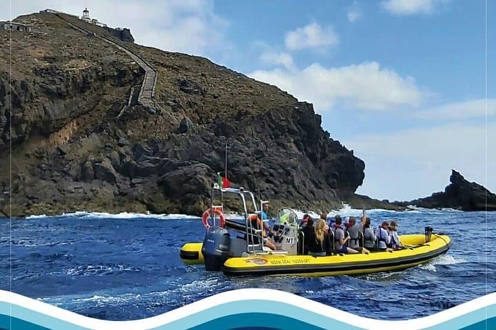 Ponta São Lourenço Boat Tour: Lighthouse, Caves & Cais do Sardinha Swim Stop