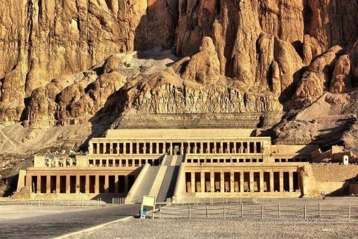 8-Day Ancient Egypt: Pyramids, Red Sea & Luxor Luxury Tour from Cairo photo 5
