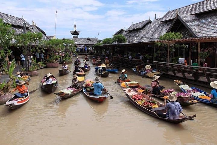 Half-Day Pattaya Floating Market & Underwater World Combo — Practical Day Tour Guide photo 2