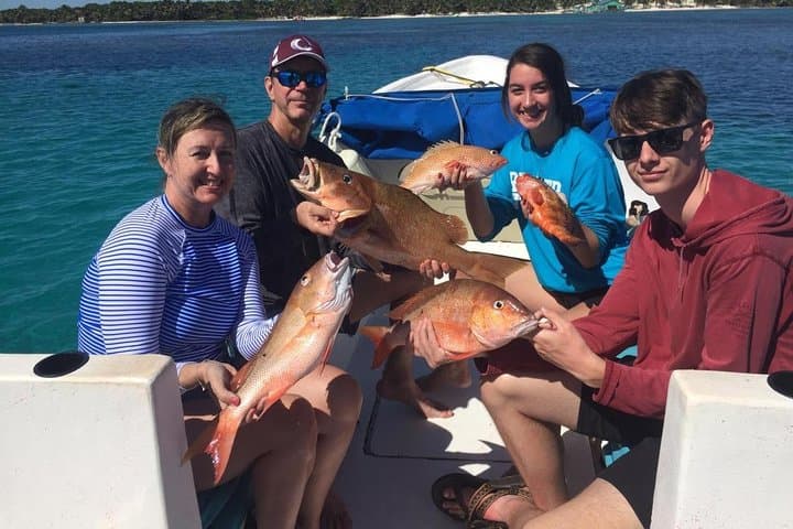San Pedro Private Fishing, Snorkelling and Beach Cookout — Ambergris Caye