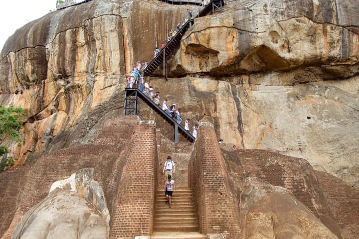 Private Day Tour from Kandy to Sigiriya, Dambulla & Polonnaruwa — UNESCO Highlights photo 2