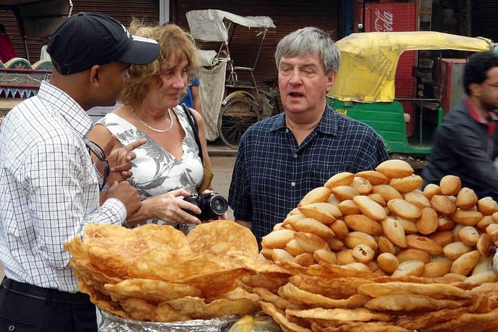 Half-Day Old Delhi Walking Tour: Jama Masjid, Chandni Chowk & Local Lunch photo 3