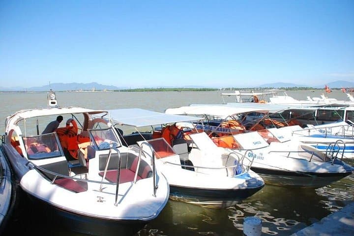 Nha Trang Bay Private Boat Tour — Snorkel Hon Mun’s Protected Coral Reefs photo 4