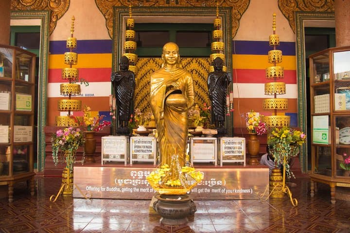 3-Day Angkor Wat Temple Tour from Siem Reap — Bayon, Ta Prohm & Apsara Dinner photo 5