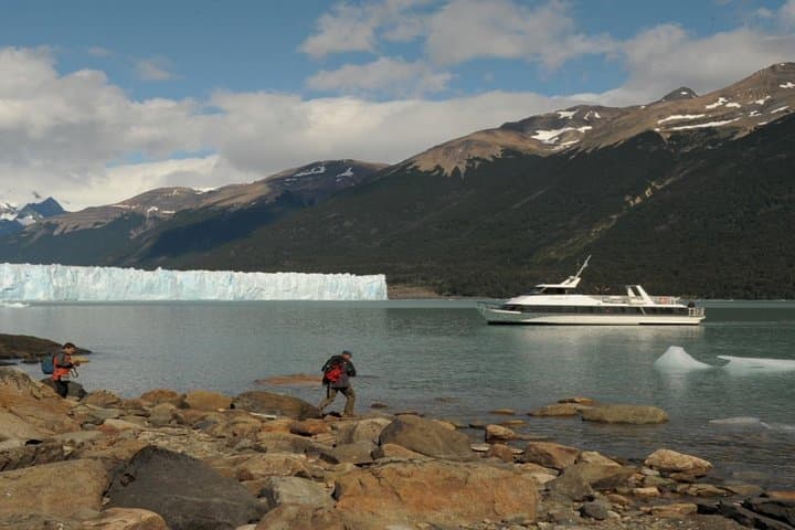 Mayo Glacier Spirit Trek: Sail and Hike Seno Mayo & Perito Moreno photo 3
