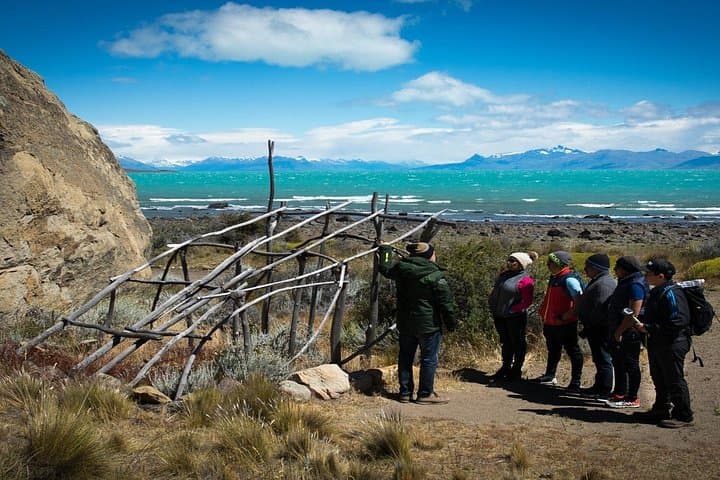 Walichu Caves 4x4 Tour — Rock Art, Lake Argentino Views & Native History photo 2
