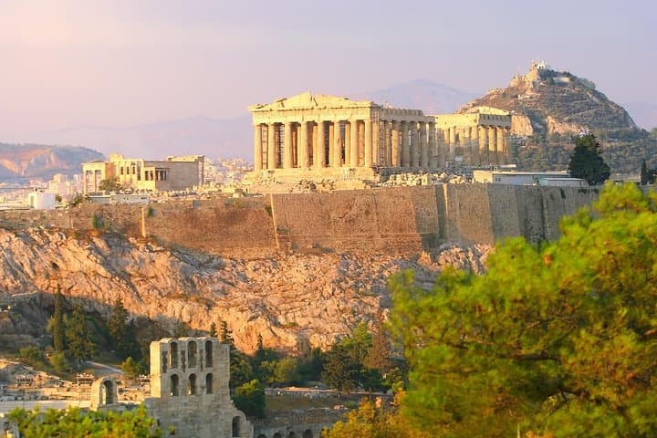 Ancient Greece and Meteora: 5-Day Private Tour from Athens to Meteora
