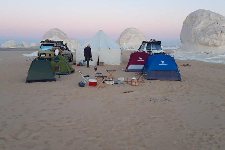 Black and White Desert Tour: 2-Day White Desert, Crystal Mountain & Night Camping photo 4