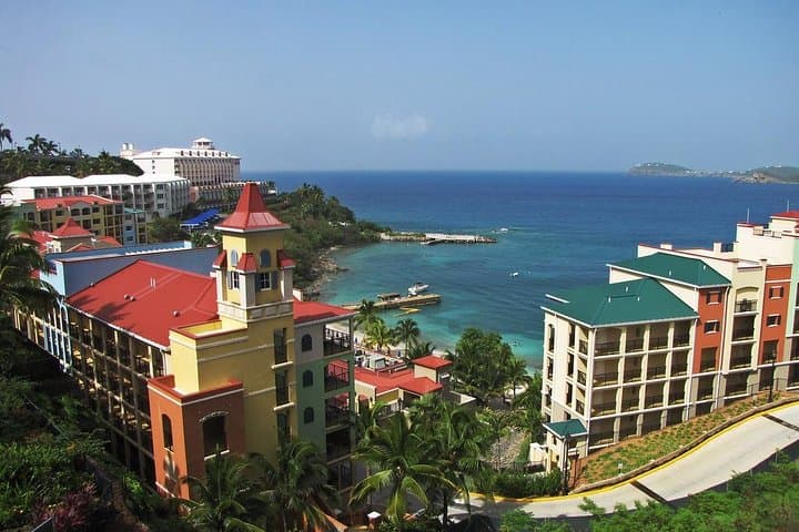 Private Airport Transfer in St. Thomas: Cyril E. King to Marriott Frenchman's Cove