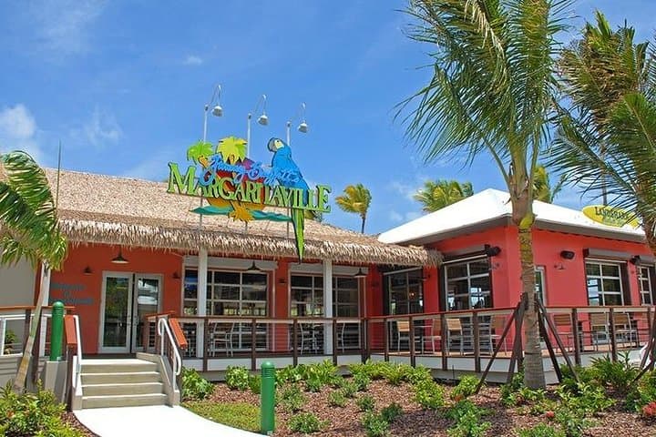 Private St. Thomas Airport Transfer to Wyndham Margaritaville