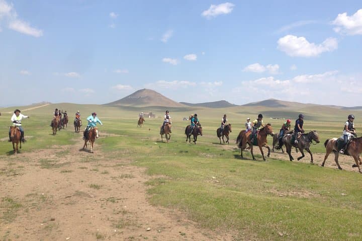 9-Day Horse Trekking — Mongolia’s Heartland from Karakorum to the Takhi photo 2