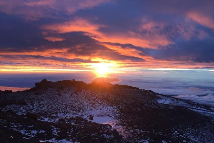 6-Day Machame Route Kilimanjaro Climb — Summit Uhuru Peak photo 5