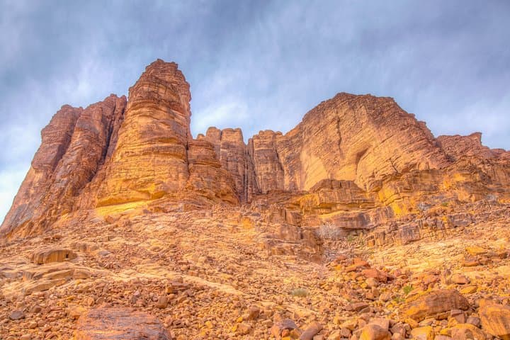 Half-Day Jeep Tour in Wadi Rum: Khazali Canyon, Red Sand Dune & Little Rock Bridge photo 2