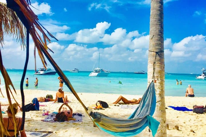 Explore Isla Mujeres: Private Half-Day Island Tour From the Ferry photo 6