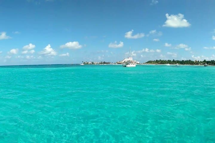 Explore Isla Mujeres: Private Half-Day Island Tour From the Ferry