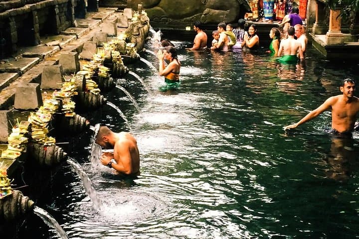 Central Bali Day Tour: Tukad Cepung Waterfall, Kehen Temple & Tirta Empul Purification
