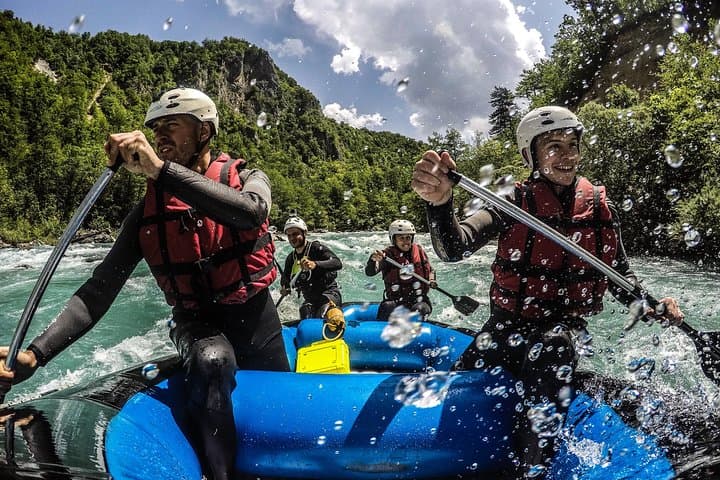 Rafting Adrenalin on the Tara River: 7km Whitewater from Brstanovica to Grab photo 3