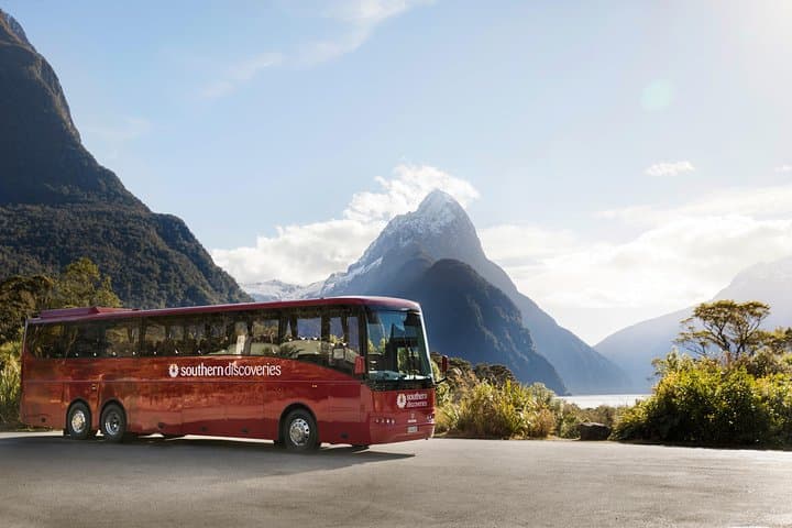 Milford Sound Coach & Cruise from Queenstown — Panoramic Day Trip to Piopiotahi