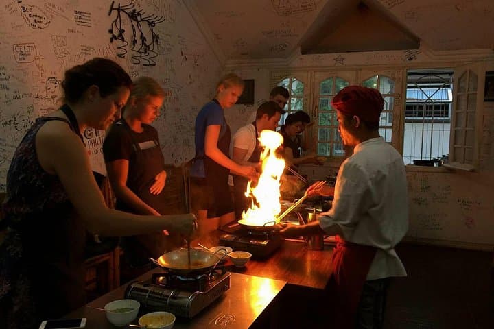 Saigon Market-to-Wok: Cyclo Ride, Ben Thanh Market & Chef Vu Cooking Class photo 2
